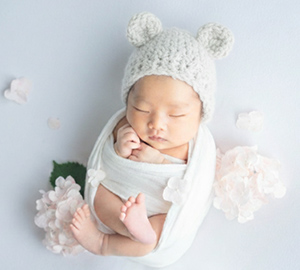 眠ってる赤ちゃん